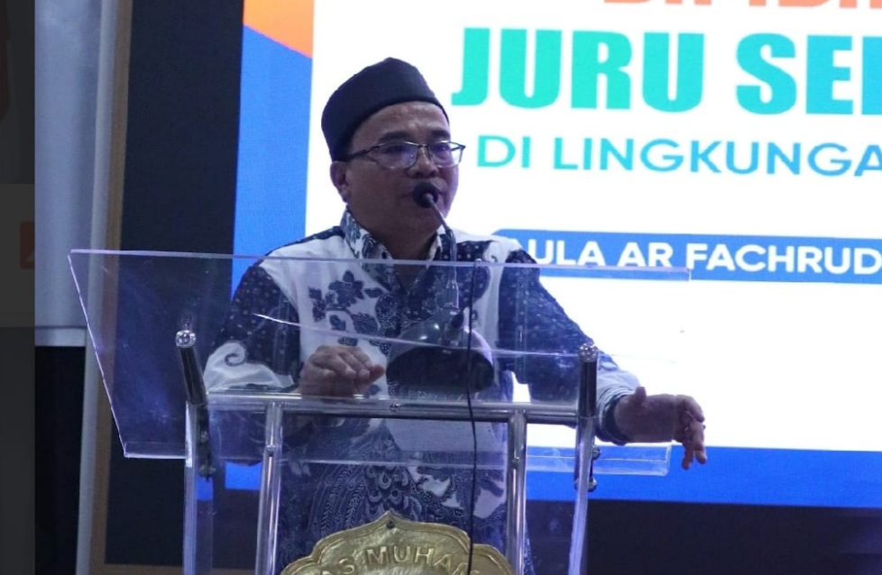 M IHSAN DACHOLFANY -WR UM METRO Buka Acara Pelatihan Juru Sembelih Halal bagi Warga Persyarikatan Muhammadiyah