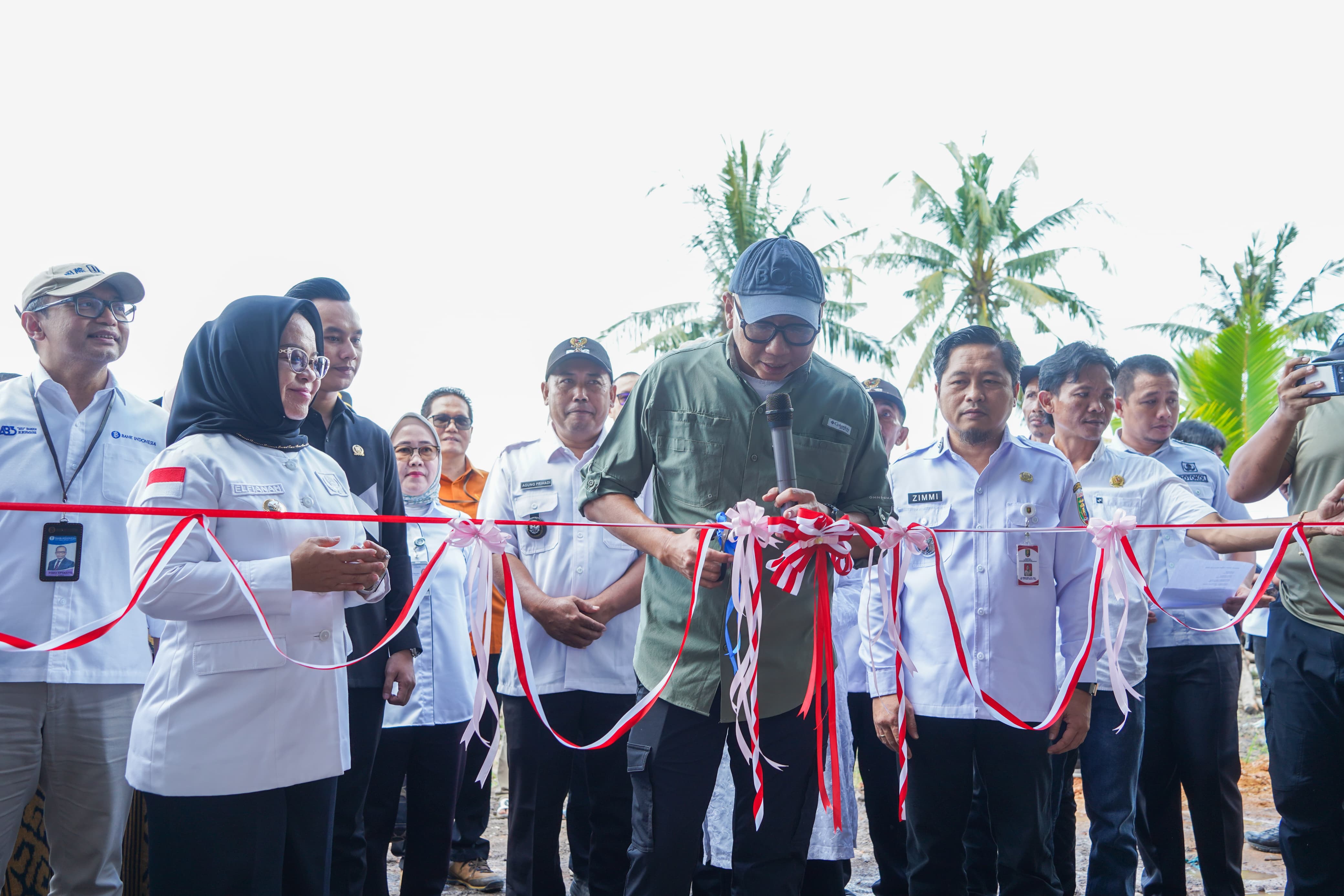 Kunker ke Mesuji, Gubernur Lampung Luncurkan Bed Dryer