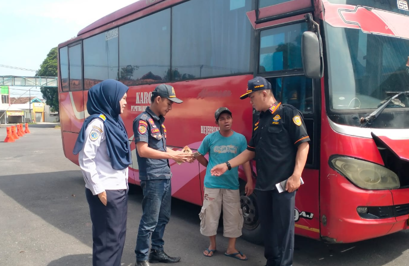 Wow... 6 Kendaraan di Metro Dinyatakan Tak Laik, Baru 3 Angkutan Umum yang Lolos Ram Check! 