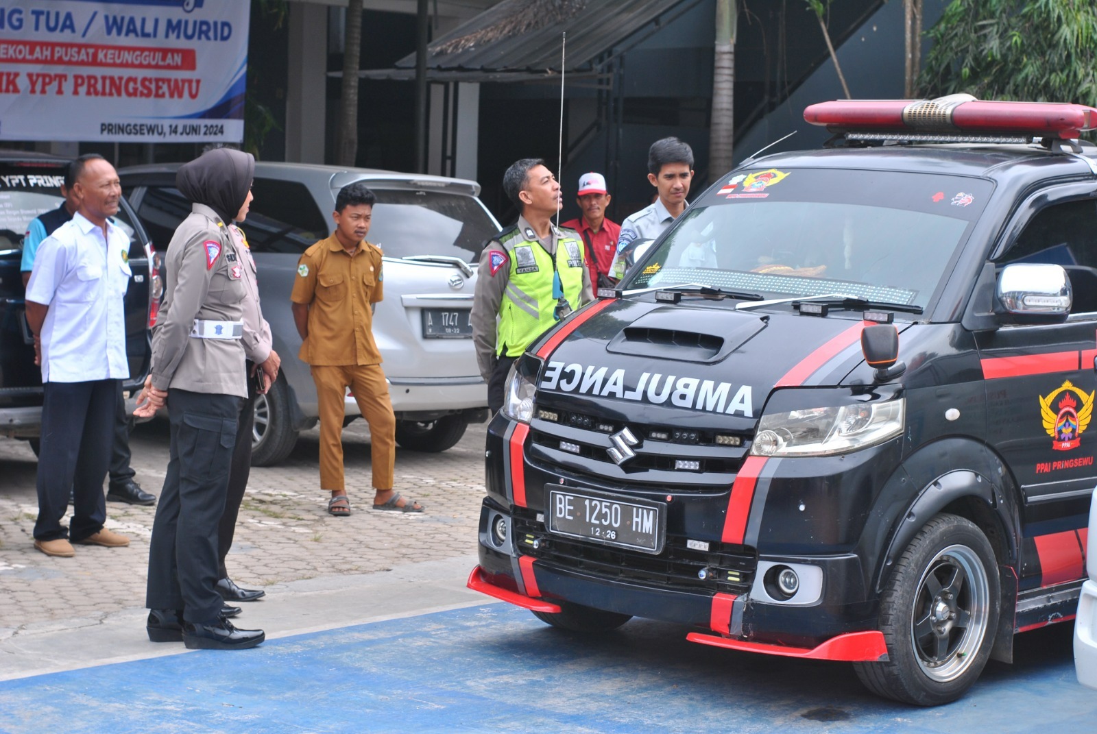 Polres Pringsewu Gelar Pelatihan Safety Driving untuk Sopir Ambulans