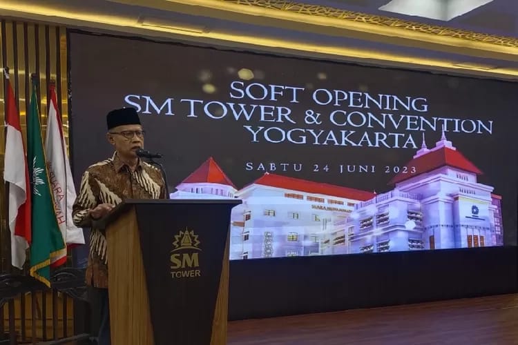 Hotel Pertama Muhammadiyah: SM Tower and Convention Jogja