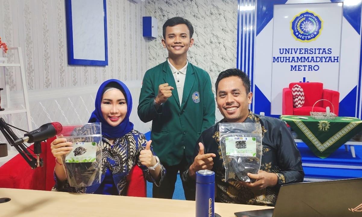 Bisnis Arang Batok Kelapa, Mahasiswa UM Metro Lolos ke Final KMI 2023 di Bali