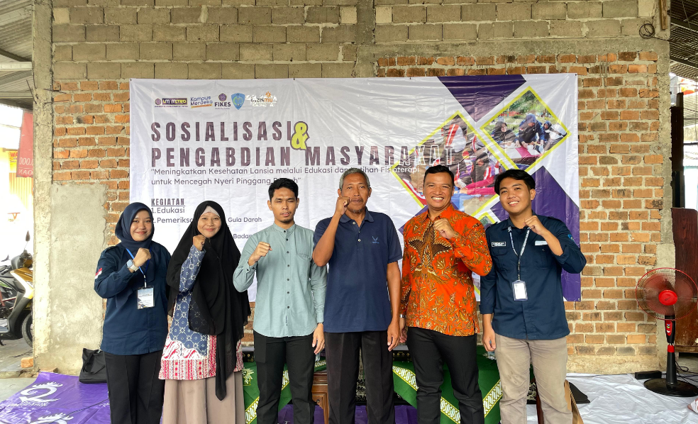 Sosialisasi dan Pengabdian Masyarakat: Edukasi dan Latihan Fisioterapi untuk Lansia