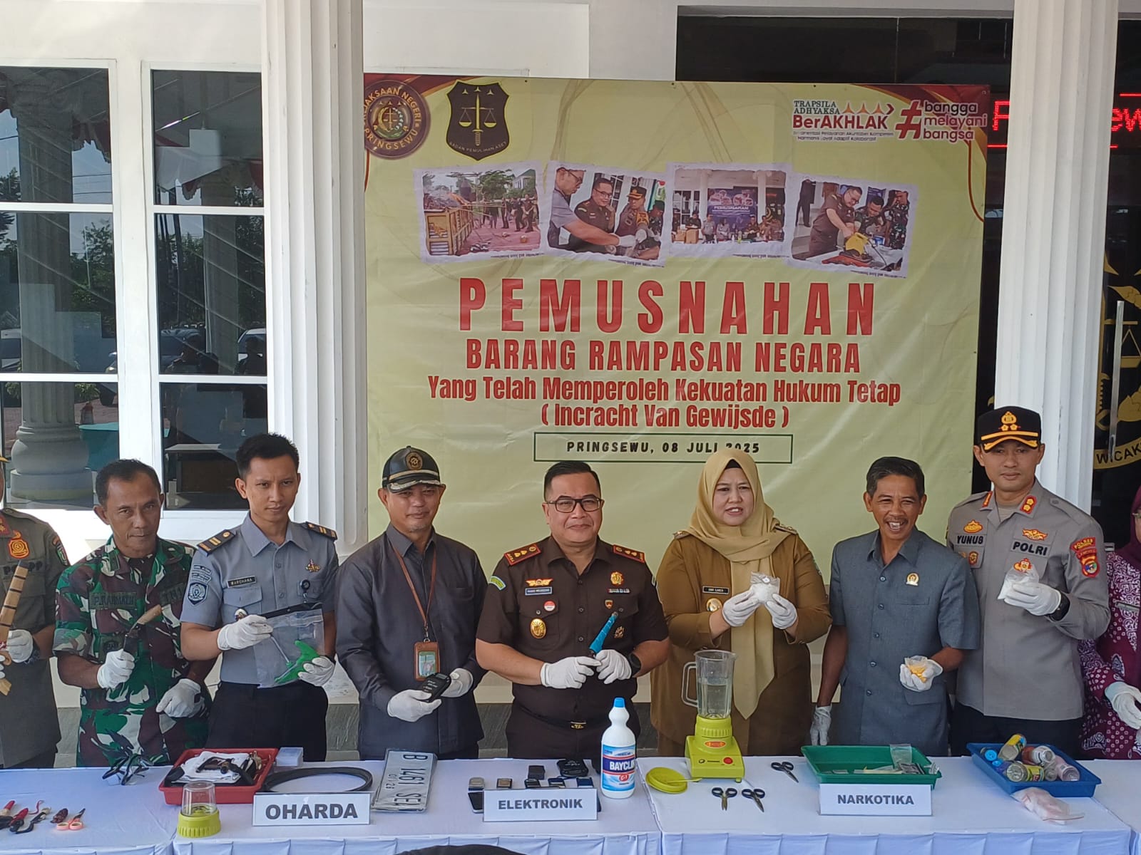 Pemusnahan Barang Rampasan Negara Yang Telah Memperoleh Kekuatan Hukum Tetap 'Incracht Van Gewijsde'