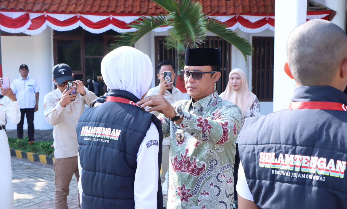 Bupati Ardito Wijaya Apresiasi Calon Peserta Paskibraka Lamteng Di Acara Pelepasan Diklat Tahun 2025