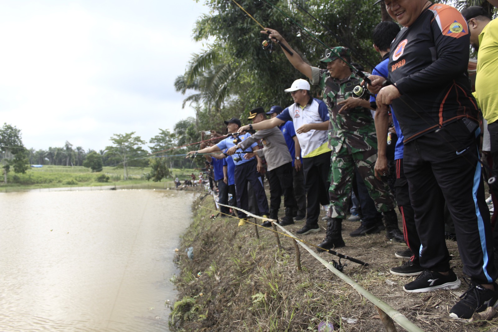 HUT ke 27 Kabupaten Tuba Gelar Lomba Mancing di Embung Kampung Panca Mulya