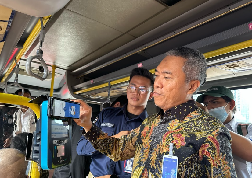 BRI Hadirkan Solusi Pembayaran Mudah dengan QRIS TAP