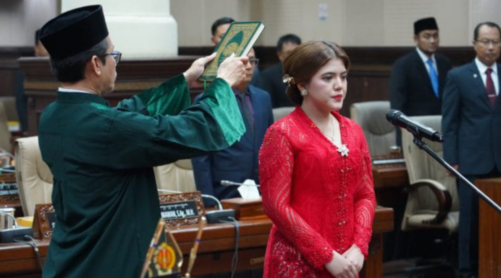 Anggota DPRD DIY Termuda Dilantik, Cintya Amanda Siap Perjuangkan Aspirasi Warga