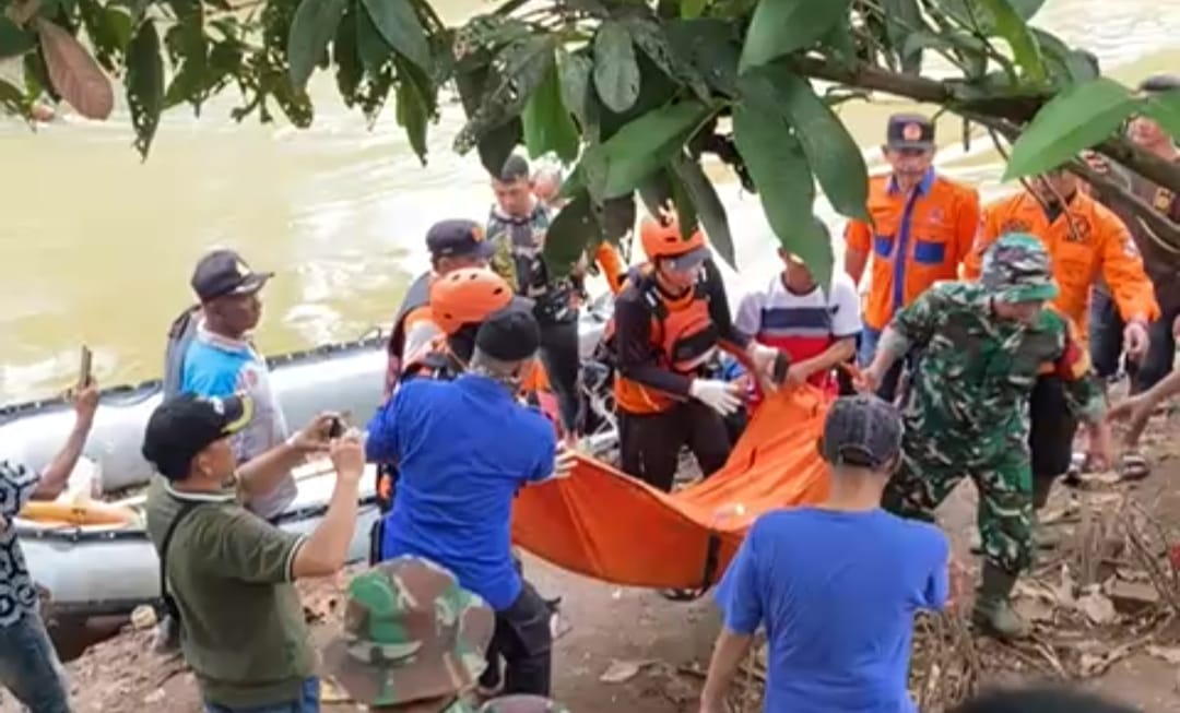 Tiga Hari Disisir, Korban Tenggelam di Sungai Way Sesah Ditemukan Mengapung