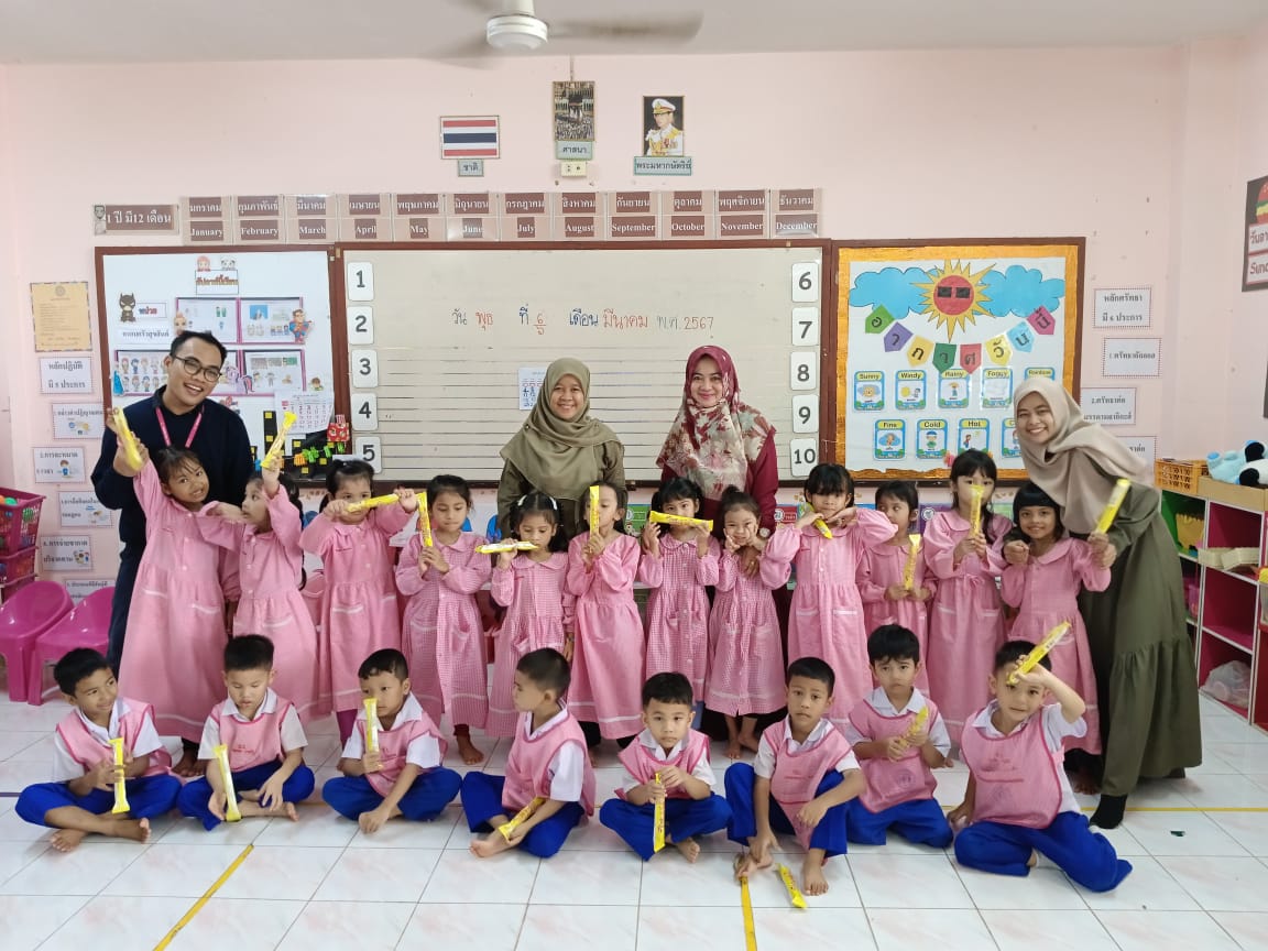 UM Metro Kolaborasi dengan Sangkom Islam Wittaya School Thailand dalam Pembelajaran English for Young Learners