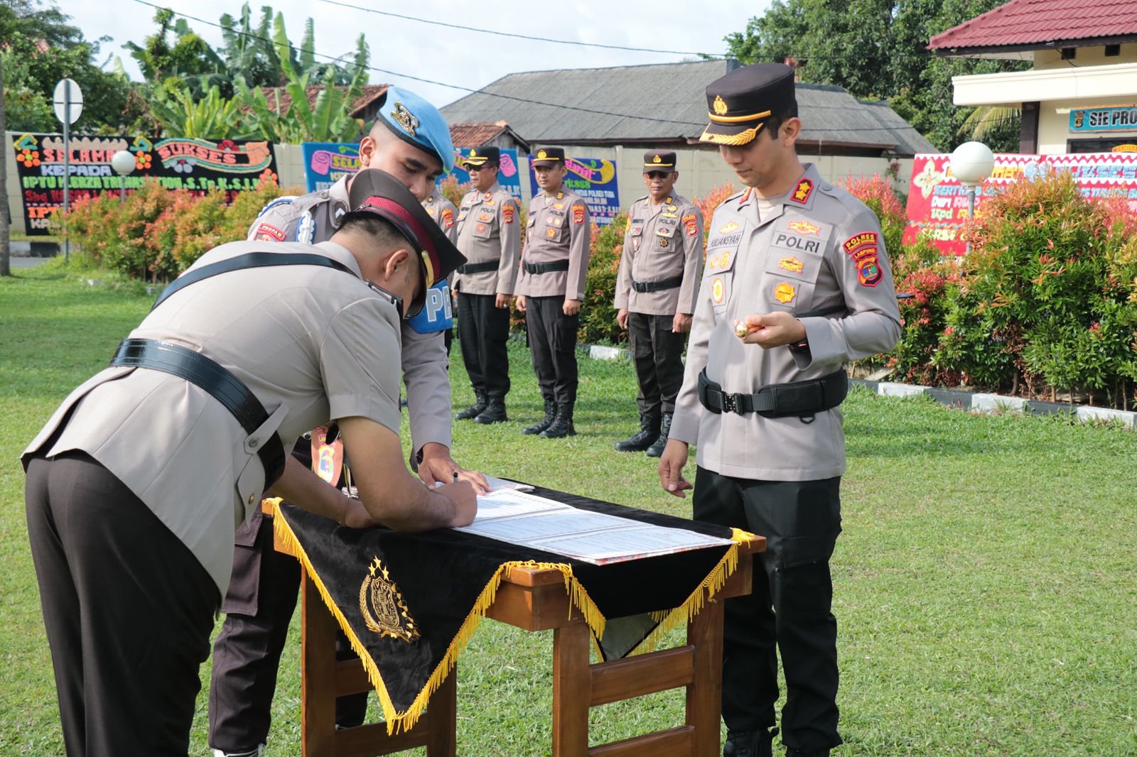 Polres Tulang Bawang Gelar Upacara Pelantikan dan Sertijab, Berikut Daftar Namanya