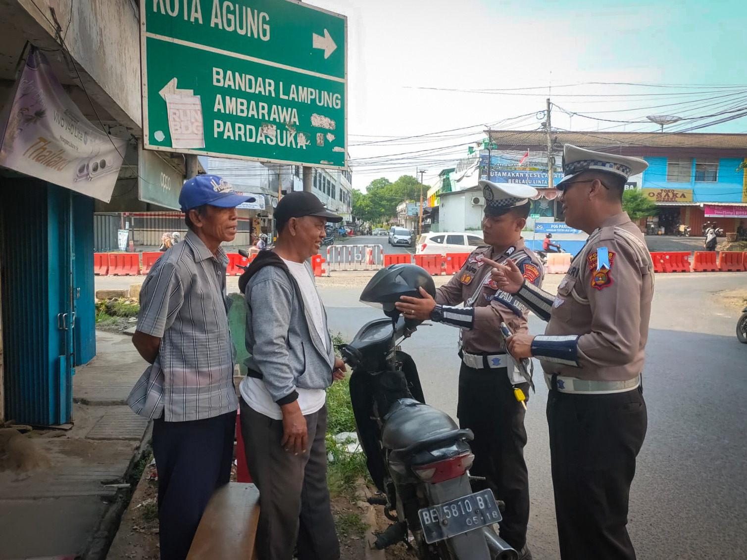 Operasi Zebra,  Satlantas Polres Pringsewu Gelar Patroli di Titik Rawan Kemacetan dan Kecelakaan