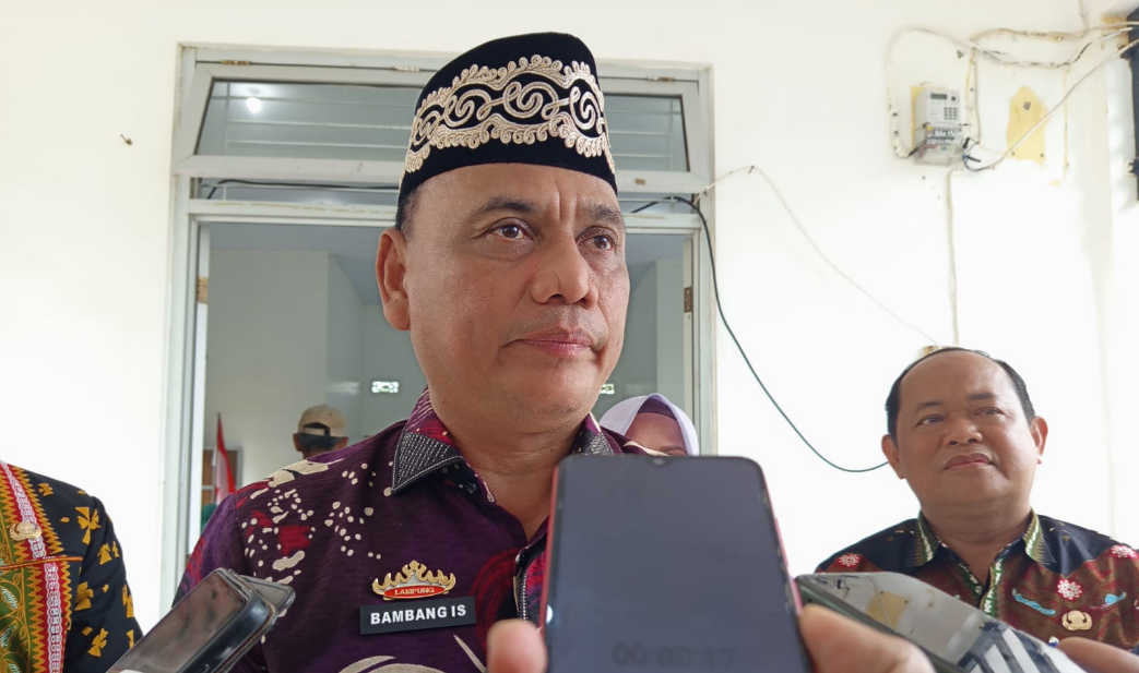 Kabar Gembira, 1.085 RT dan RW di Metro Bakal Terima Seragam Baru