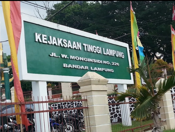 Tiba-tiba Parpol Kembalikan Uang Rp3 Miliar ke Kejati Lampung 