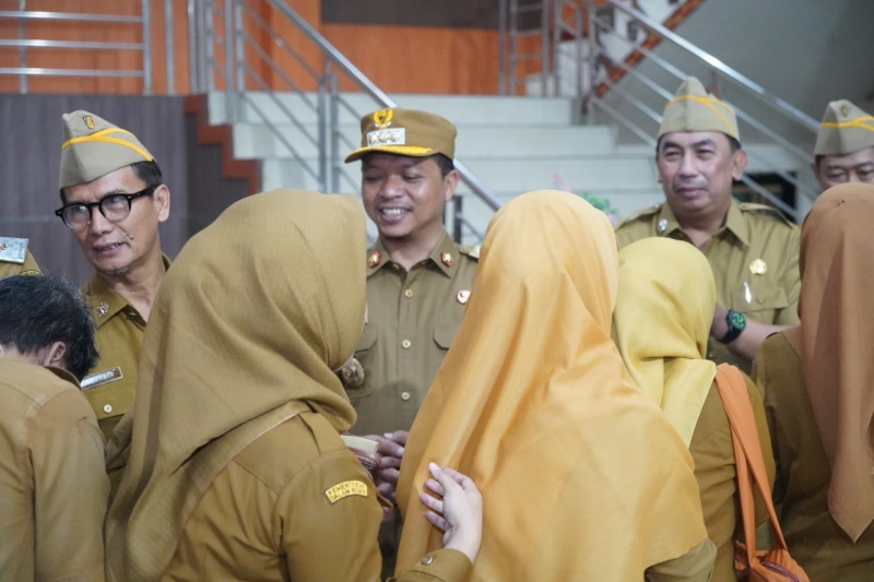 Bupati Pringsewu Minta Tingkatkan Kinerja dan Pelayanan Publik di Apel dan Halal Bihalal 2026