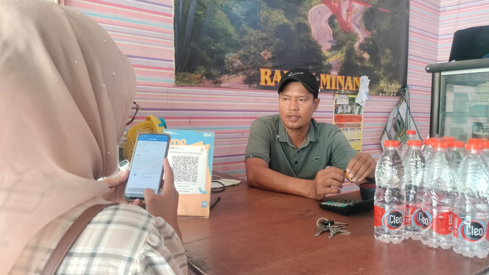 Permudah Pembayaran Pelanggan, Rumah Makan Minang Saiyo Gunakan QRIS BRI