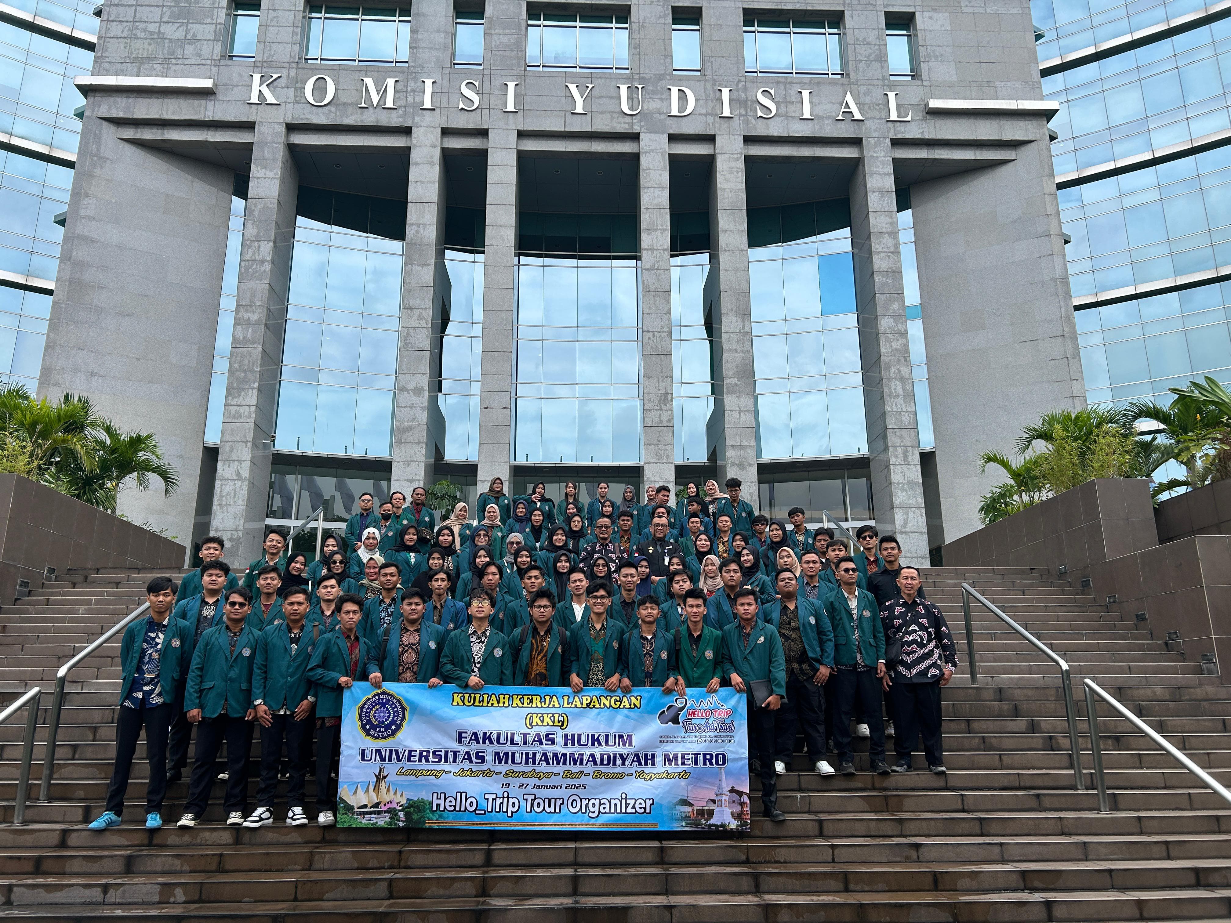 Fakultas Hukum UM Metro Dorong Pengayaan Budaya Lewat KKL Multi-Kota