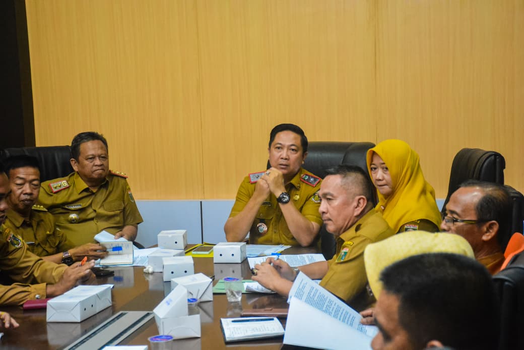 Pimpin Rapat Lomba Kampung 2025, Sekdakab Welly Adiwantra Yakin Lamteng Layak Di Tingkat Nasional