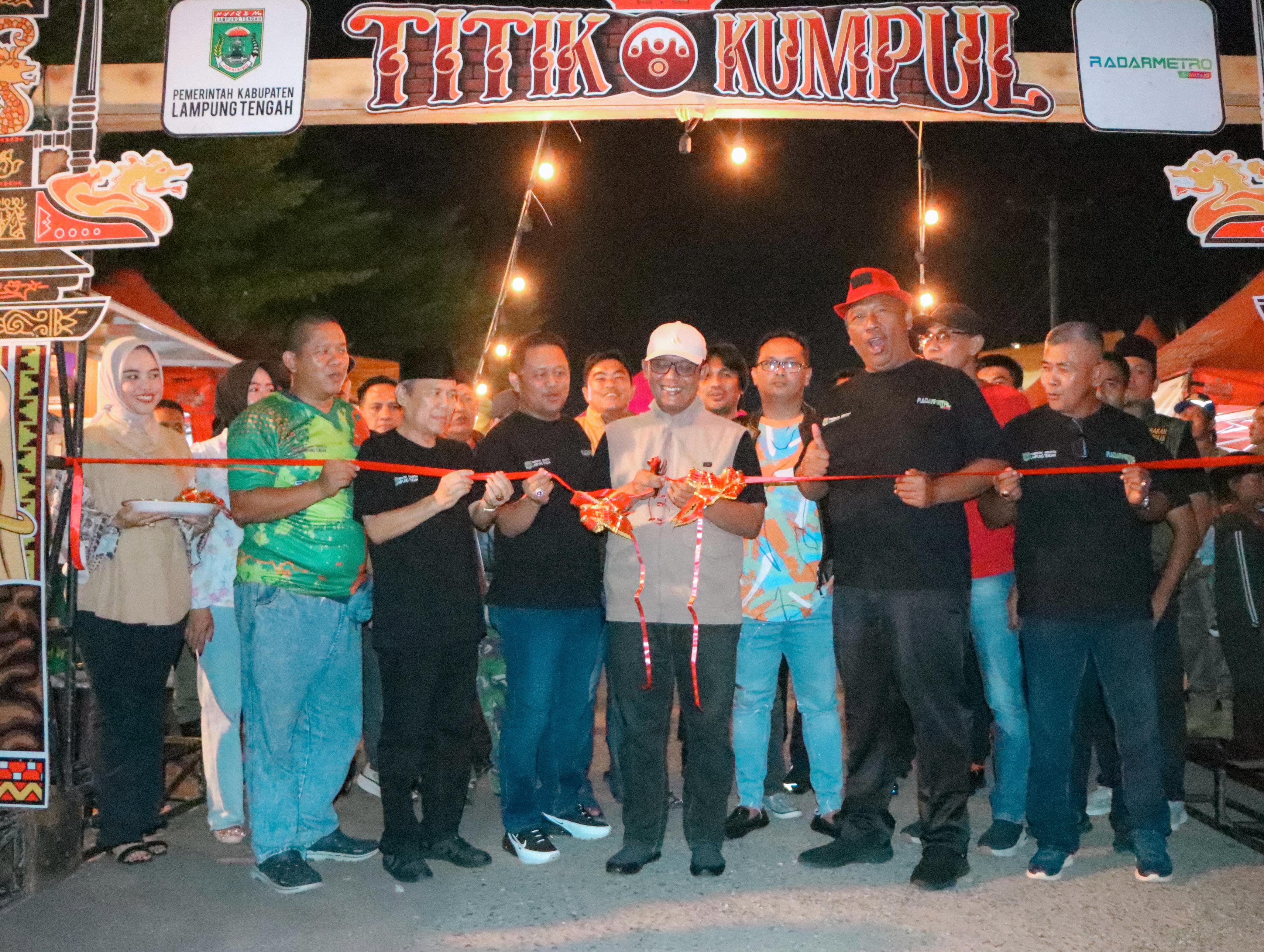 Ardito Wijaya Resmi Membuka Festival Kuliner Tugu Kopiah Emas Titik Kumpul 2025