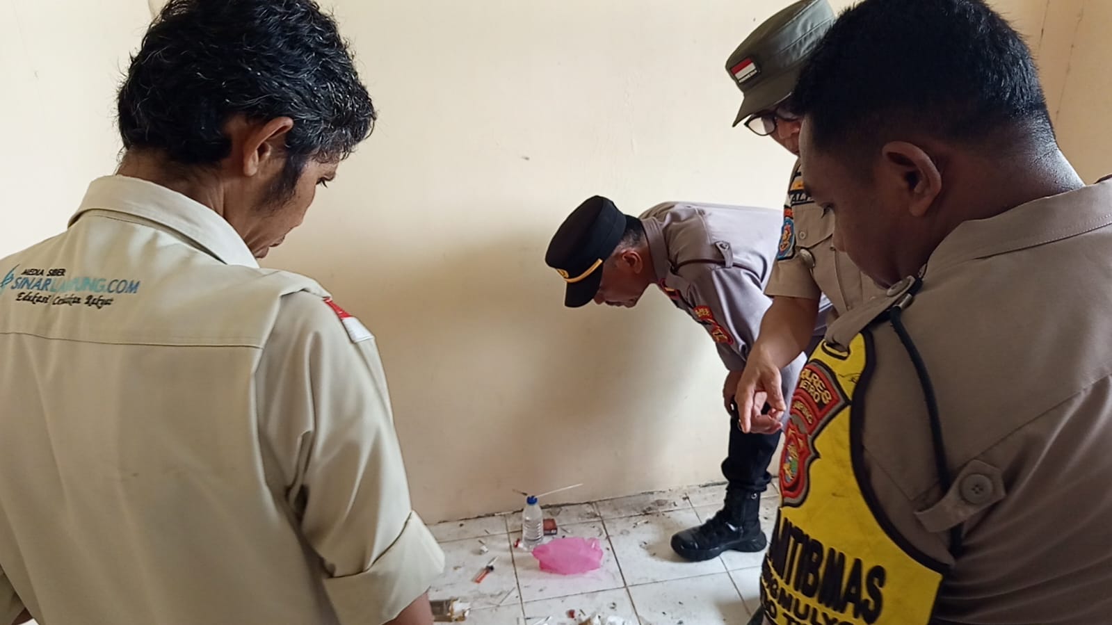 Mengejutkan, Wakil Walikota Metro  Temukan Sisa Pakai dan Alat Hisap Diduga Narkoba di Rusunawa