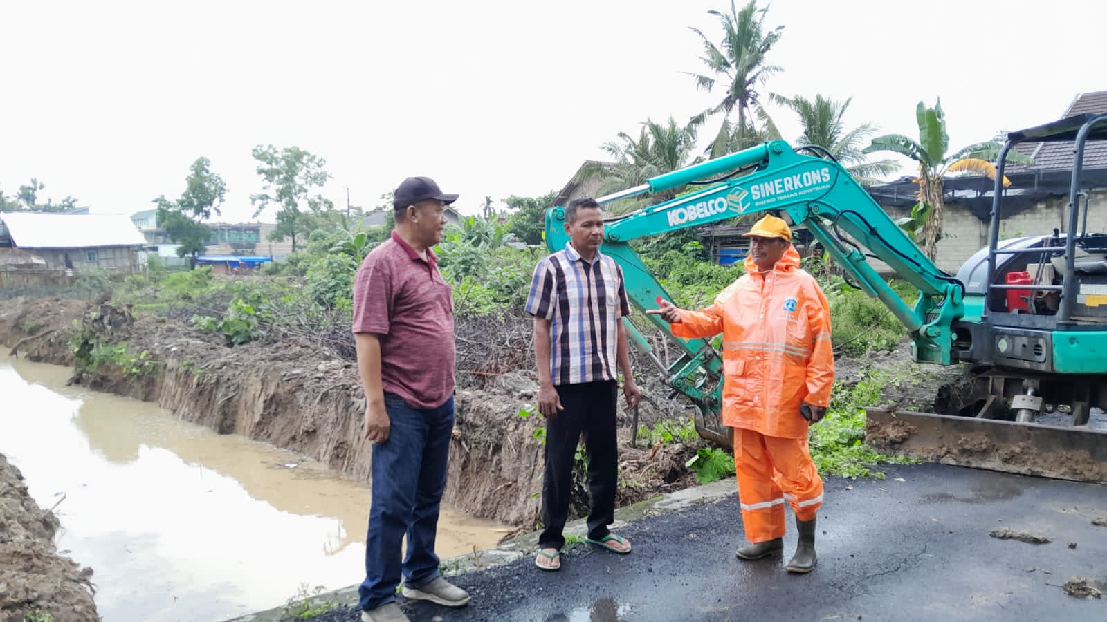 Enam Tahun Kebanjiran, Warga Iringmulyo Swadaya Bangun Jalur Air, Pemkot Dimana?