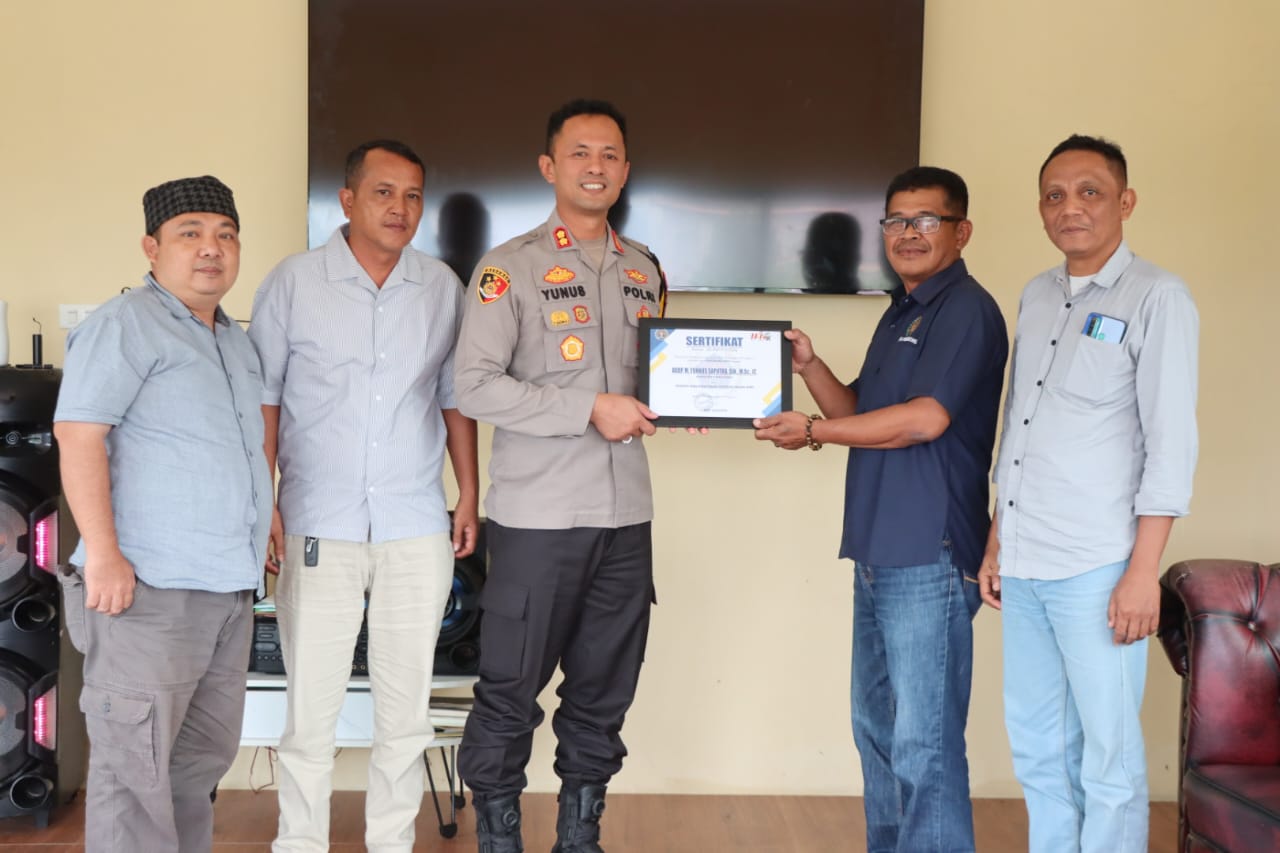 PWI Kabupaten Pringsewu Apresiasi Kapolres Yunnus Saputra