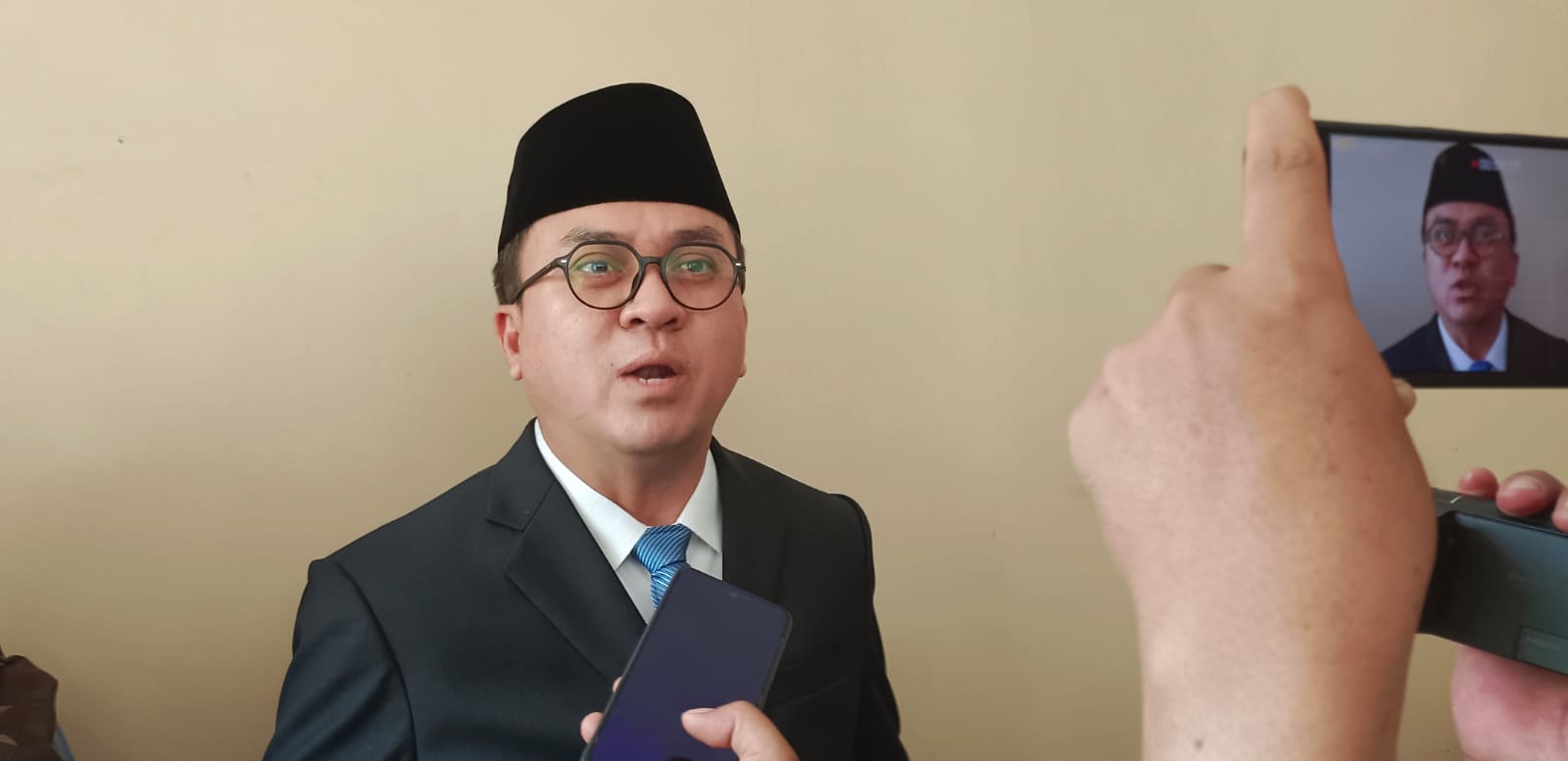 Pasca Dilantik Inspektur Kota Metro, Henri Terima Mandat Soal Penyelesaian 91 Tenaga Kontrak