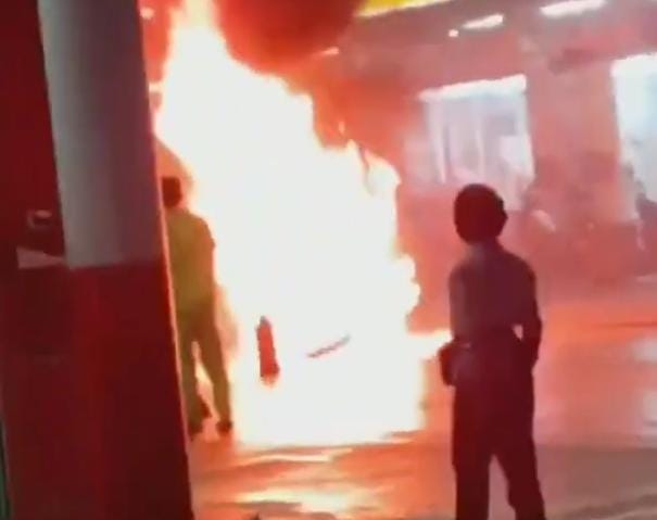Kebakaran di SPBU Antasari Bandar Lampung, 1 Motor Hangus