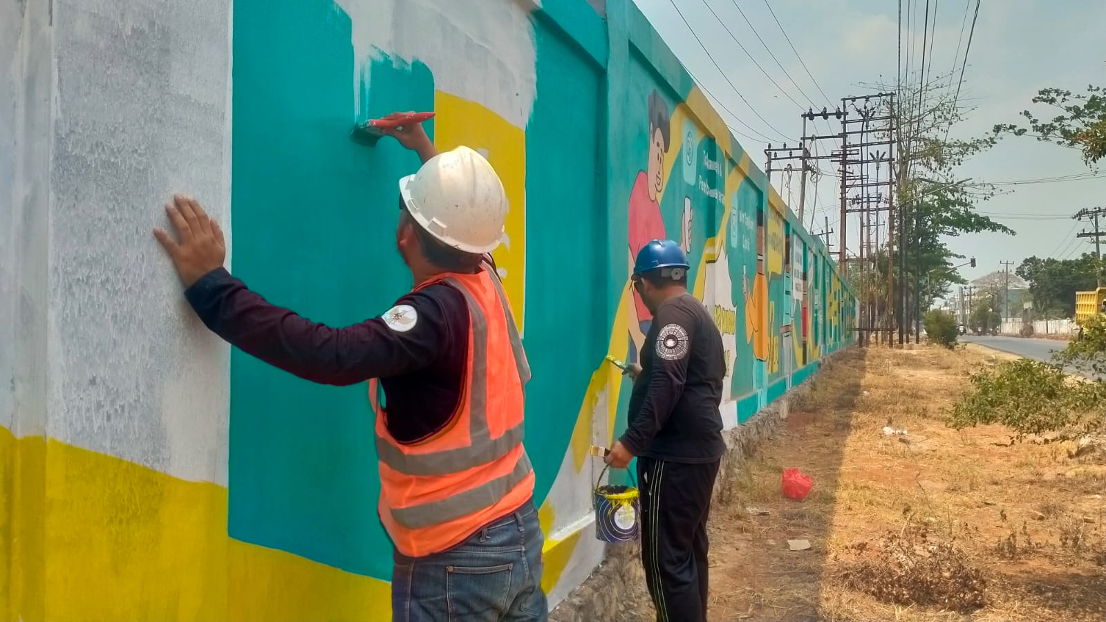 Mural Art Bandar Lampung Rombak Tembok Kusam Gudang PLN Metro Lebih Aestetik