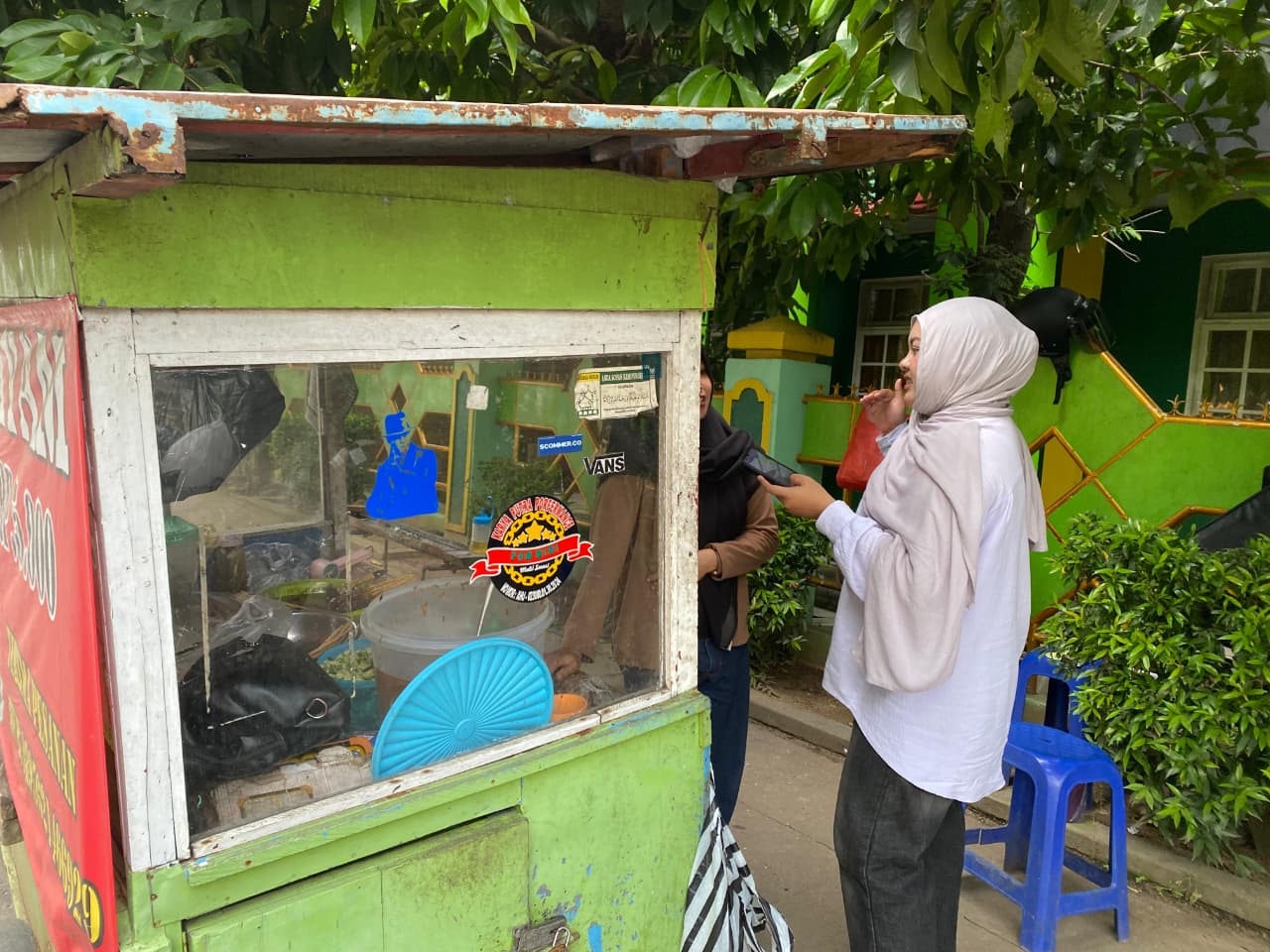 Sate Ayam Amri Mbak Via: Kuliner Sederhana Favorit Mahasiswa 