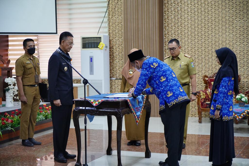 Adi Erlansyah Lantik 89 Pejabat Fungsional Pringsewu, Begini Pesannya