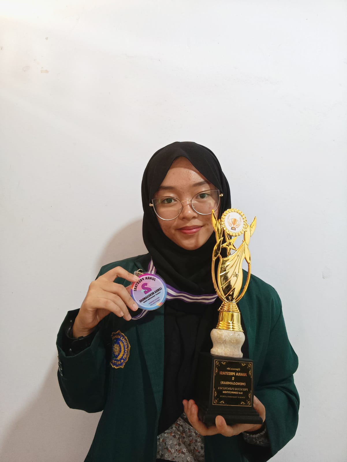 Mahasiswa Pendidikan Bahasa Inggris UM Metro Raih Juara 2 Lomba Menggambar Tingkat Nasional