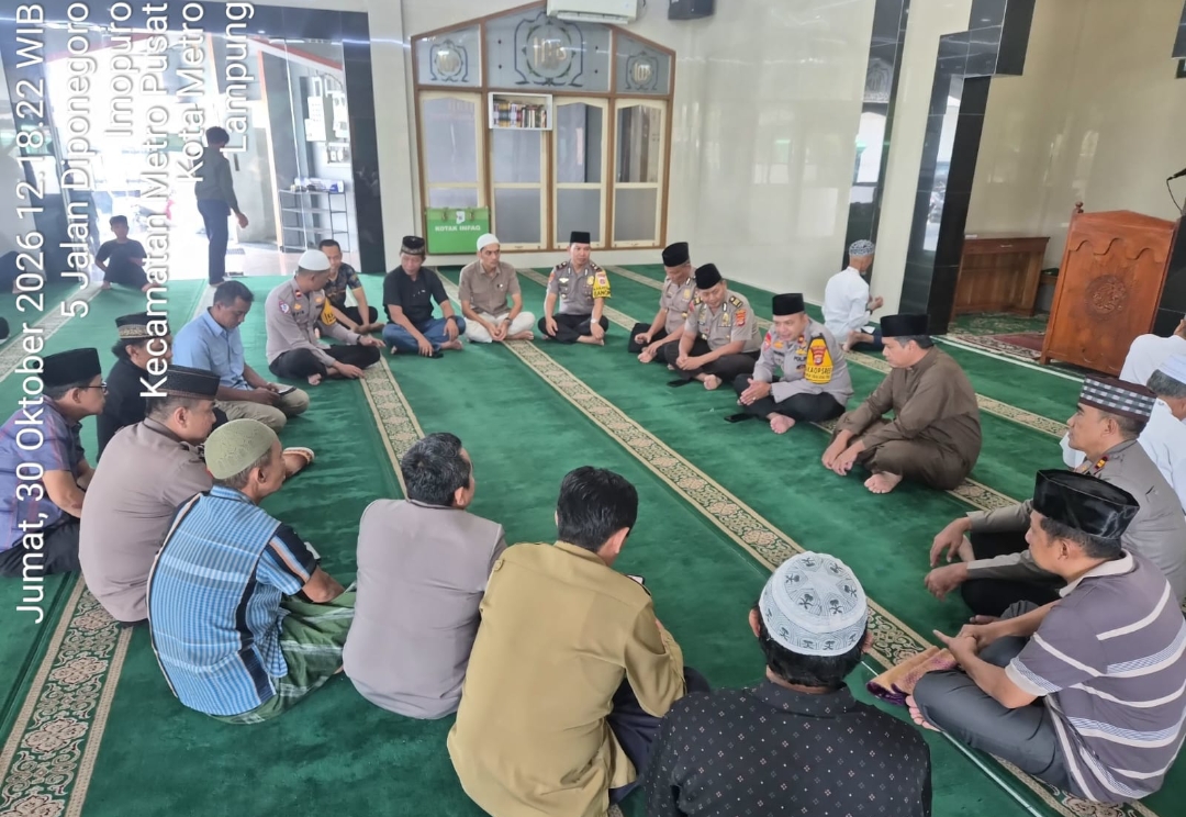Polres Metro Perkuat Kedekatan dengan Masyarakat, Wakapolres Sambangi Masjid Al Mujahidin Muhammadiyah