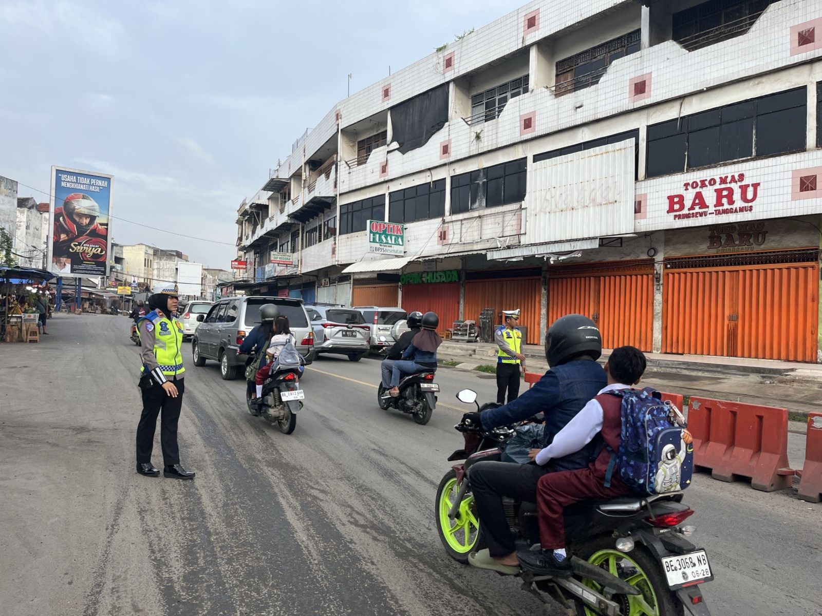Aktivitas Warga Pringsewu Kembali Bergeliat Usai Libur Nataru