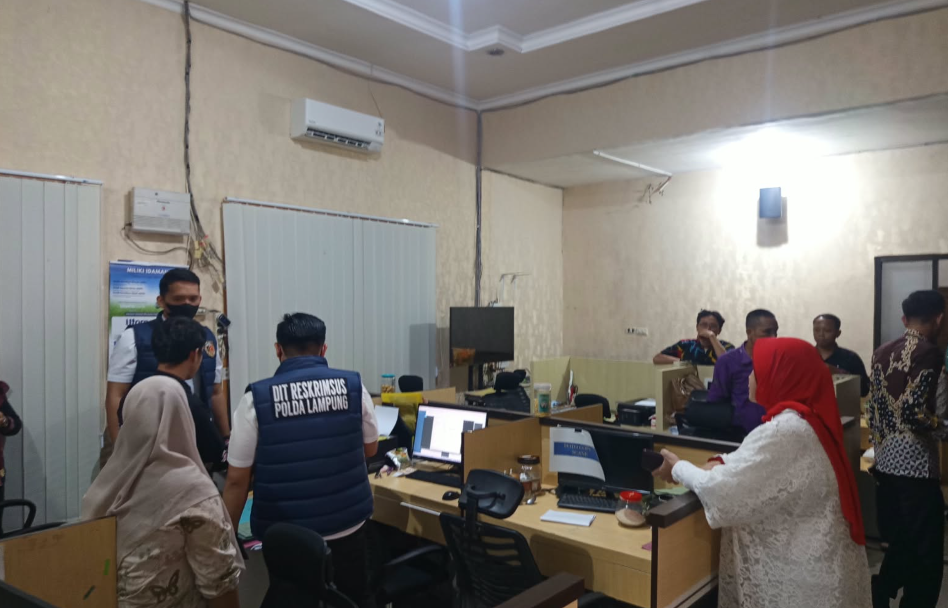 Breaking News! Lengkapi Berkas ke Kejaksaan, Tipidkor Polda Geledah Kantor BKPSDM Metro