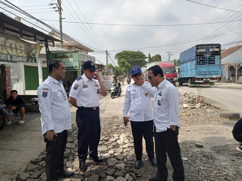 Walikota Sebut 94 Ruas Jalan di Metro Bakal Diperbaiki dengan Pola Rigid