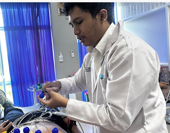 Saat Jarum Jam Berlari, Mimpi Para Calon Dokter Sedang Diuji