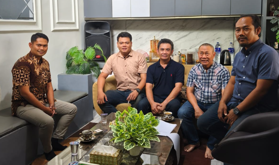 Kasat Intelkam Polres Metro Silaturahmi ke Sekretariat Kegiatan Sosialisasi Antikorupsi Kota Metro