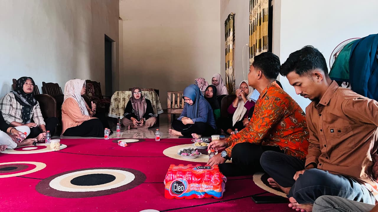 Tim PPK Ormawa Himadikmi FKIP UM Metro Lakukan Koordinasi Awal Program Smart Village Rejoagung 