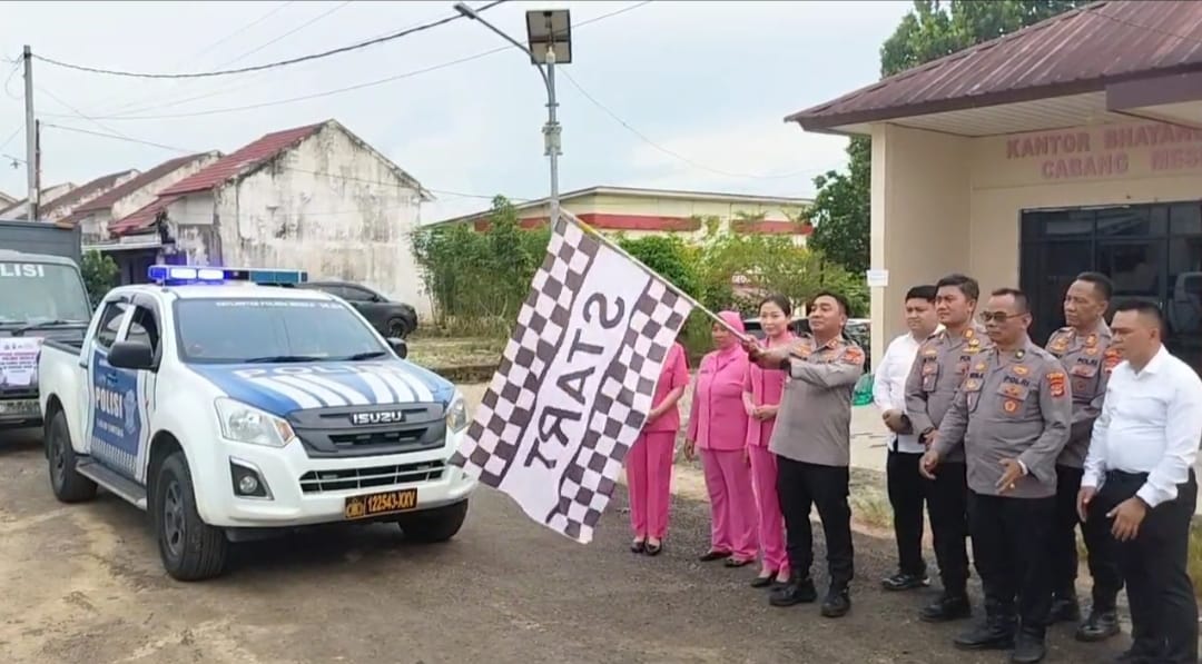 Kapolres Mesuji Lepas Bantuan Kemanusiaan Untuk Korban Bencana Alam di Sumbar 