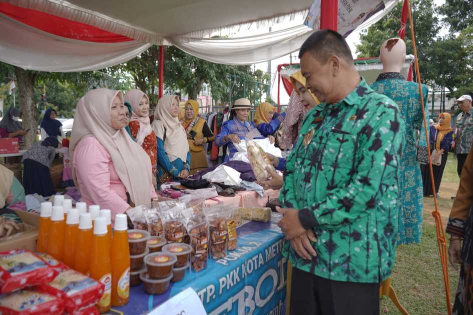 Sekda Sebut Gelaran Pasar Murah di Metro Dorong Kesejahteraan Warga