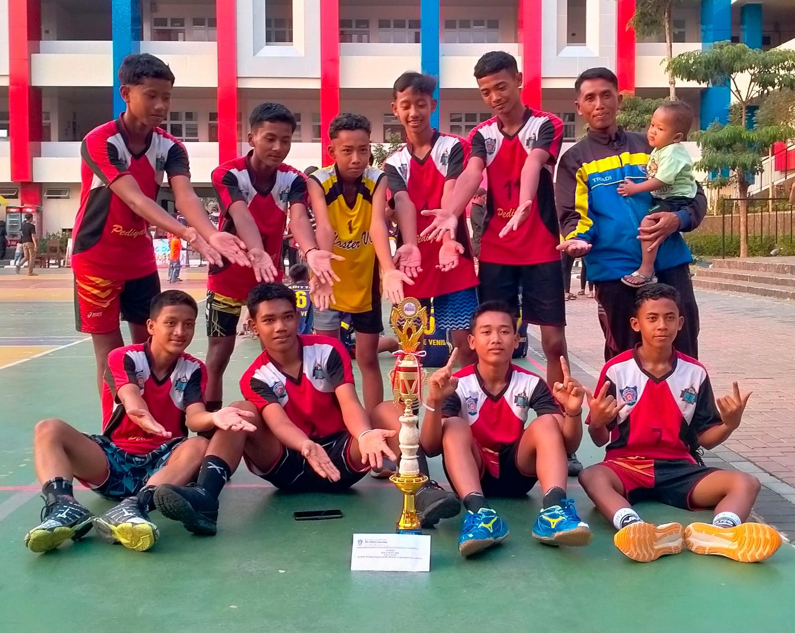 Juara 1 Yos Cup 2023 Tingkat SMP/KU 15, Pelatih Klub Pediyang: Kita Atlet Kampung