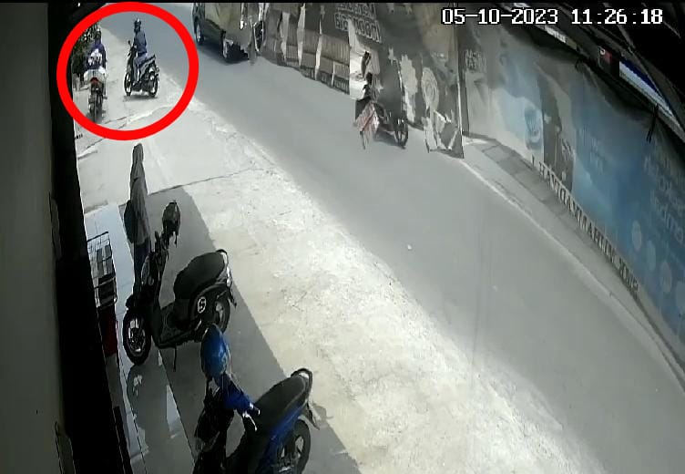 Pencuri Motor Kurir J&T Metro Ternyata Dua Orang, Aksi Pelaku Terekam CCTV