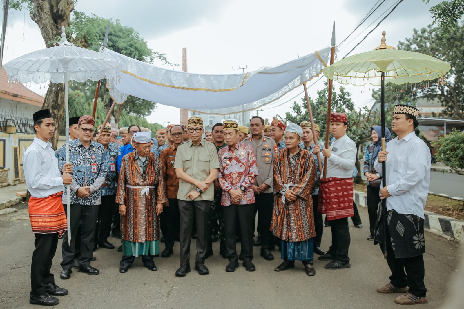 Gubernur Rahmat Mirzani Djausal Dorong SDM, Hilirisasi, dan Infrastruktur untuk Percepat Pembangunan 