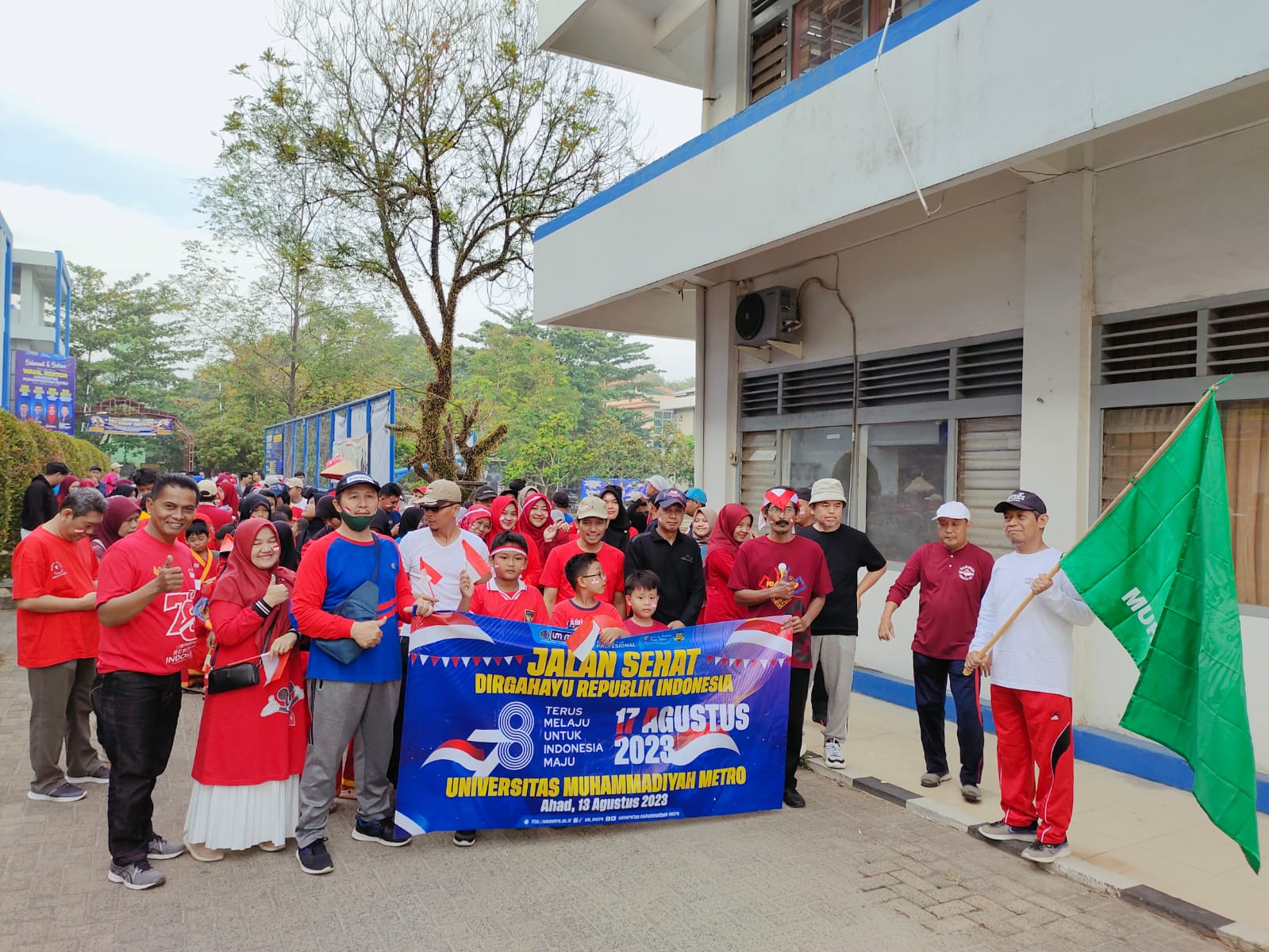 Rayakan Kemerdekaan Republik Indonesia ke-78, UM Metro Gelar Jalan Sehat dan Perlombaan