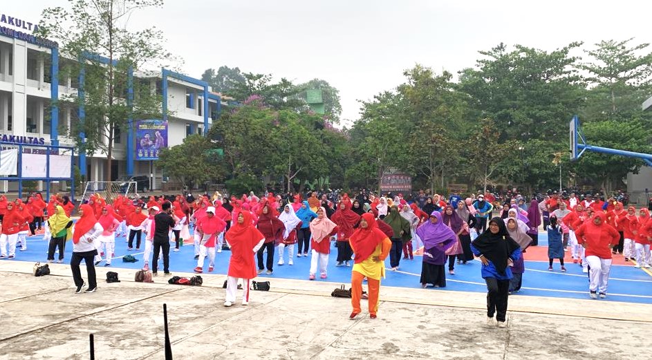 Gebyar Senam Aisyiyah Menggelora Ramaikan Milad ke-57 UM Metro