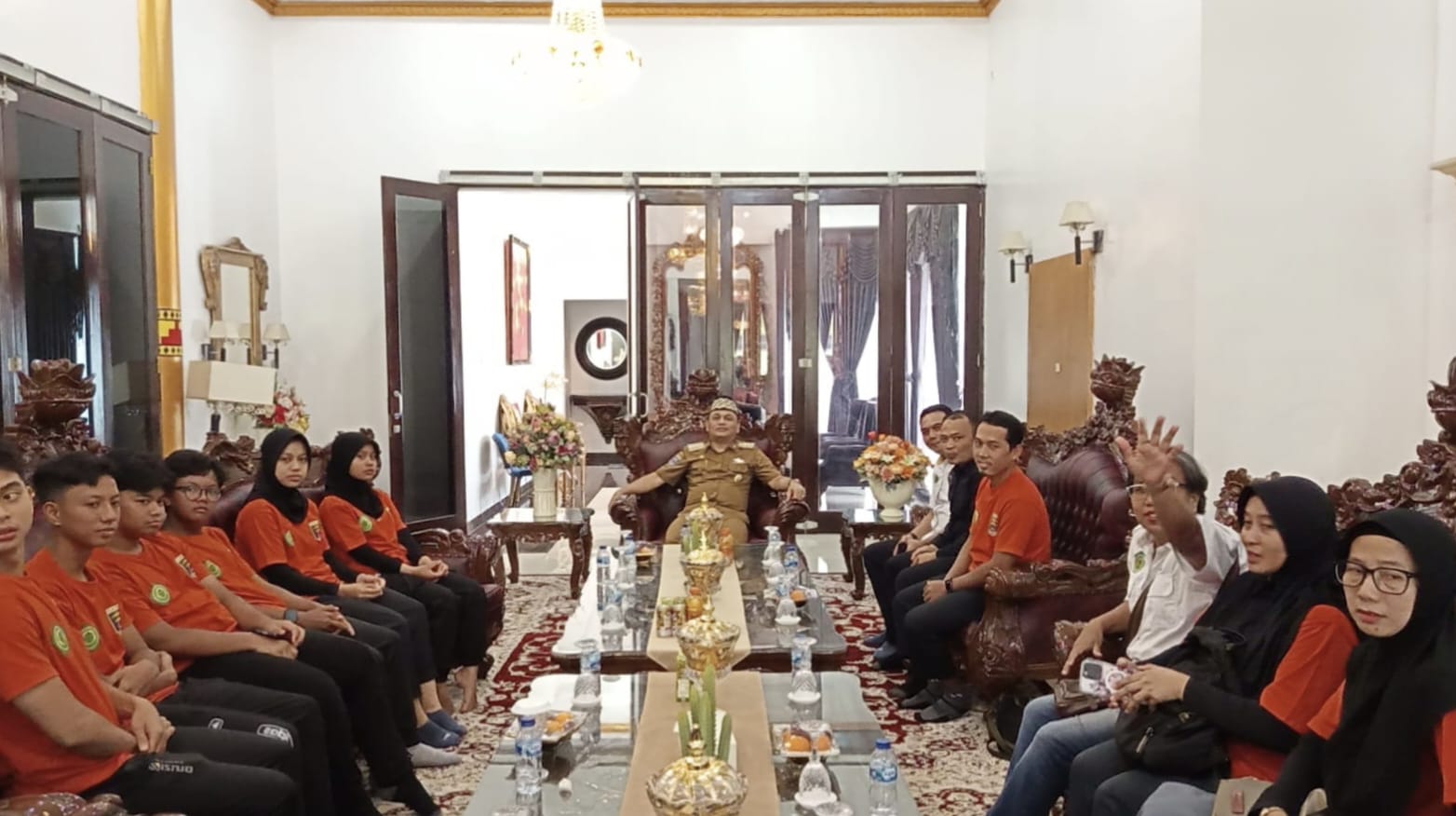 Walikota Lepas Tujuh Atlet Panahan Asal Metro, Targetkan Raih Tiga Emas di Kejurnas