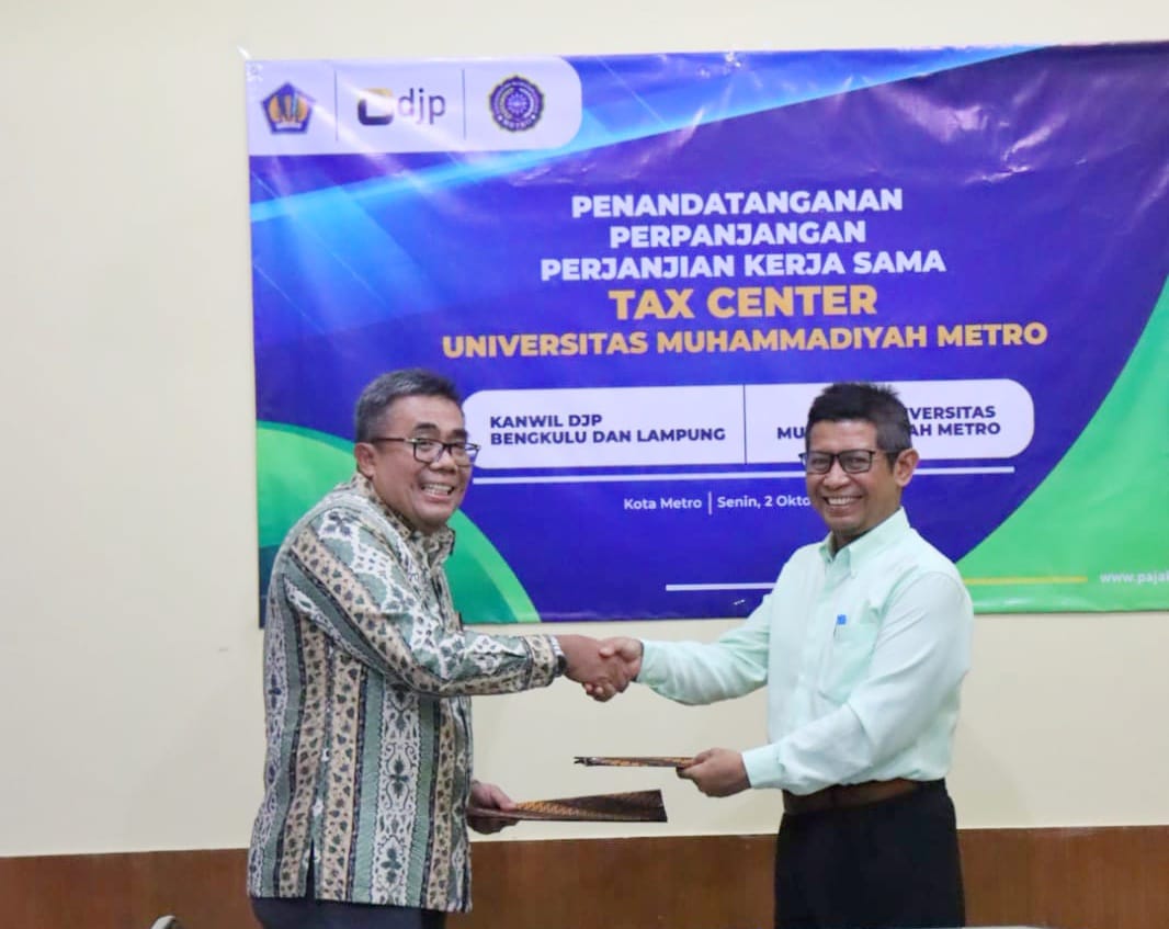 Perkuat Kerjasama, Rektor UM Metro Tandatangani MoU dengan DJP Bengkulu dan Lampung