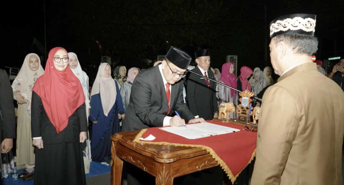 Wali Kota Metro Resmi Lantik 5 Pejabat Eselon II, Ini Daftarnya