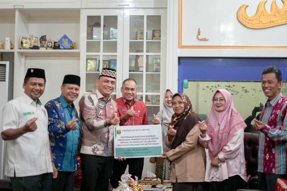 Pasca Kebakaran, TK Khodijah Dapat Bantuan Pemkot dan Baznas Metro